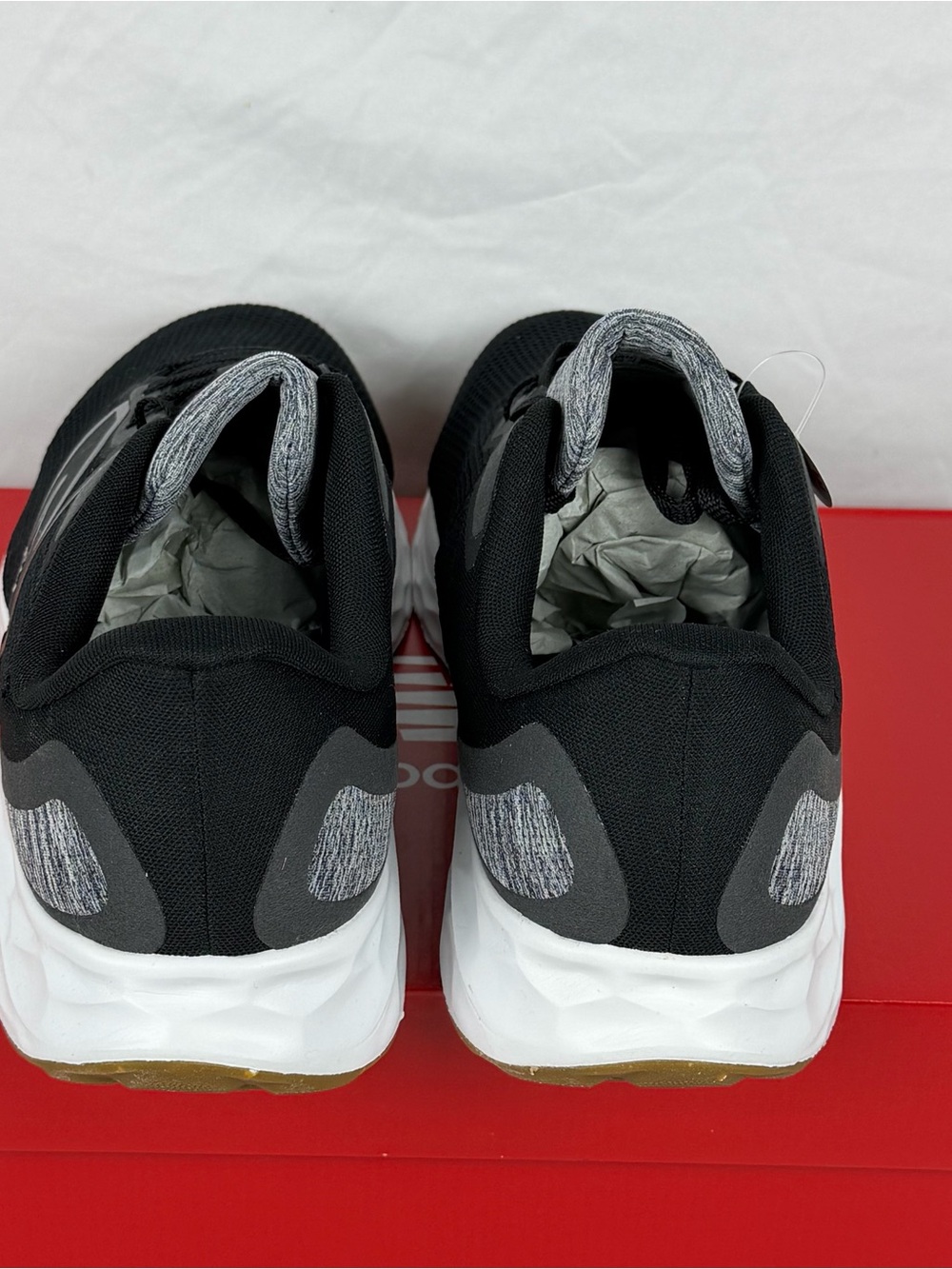 New Balance Fresh Foam Arishi V4 Mens Size 14 4E Extra Wide Black Shoes MARISEK4 - Picture 4 of 6